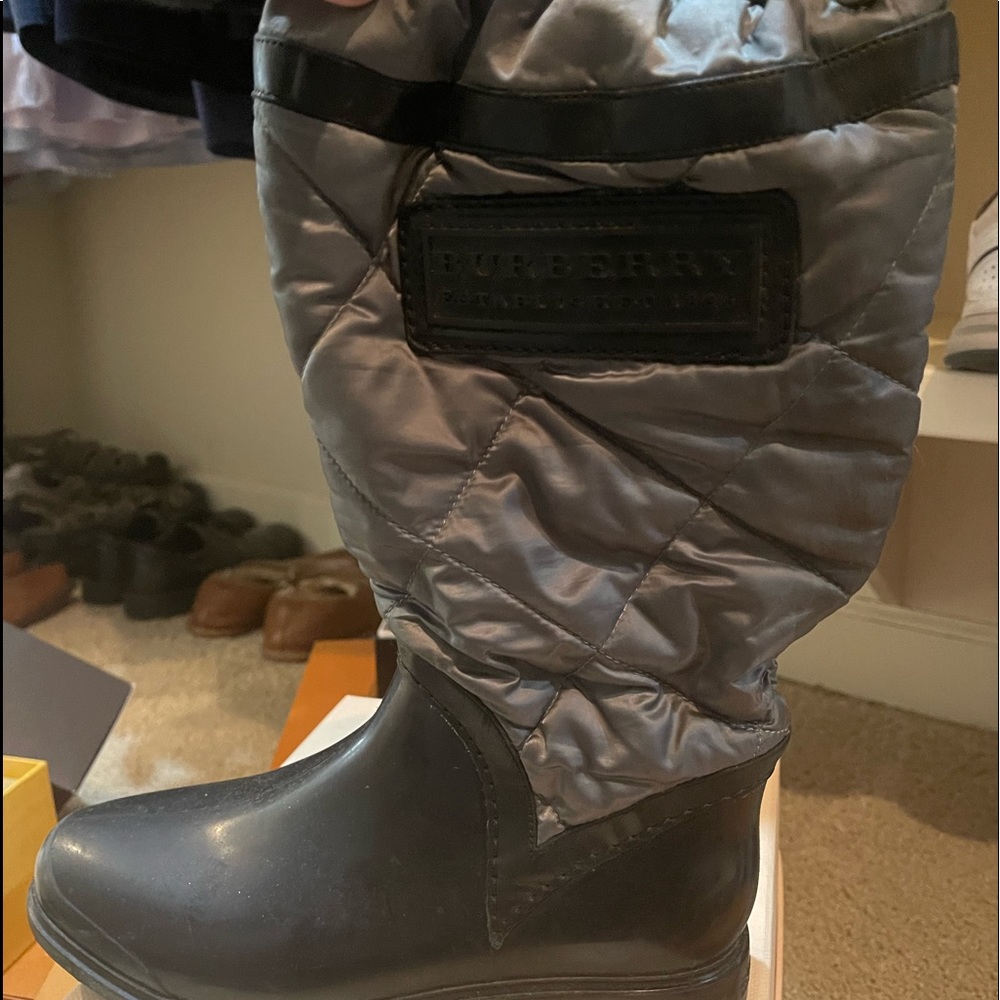 BURBERRY RAIN BOOTS